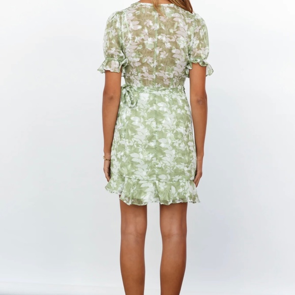 Hello Molly Moving Parts Dress Avocado - L - Picture 3 of 6